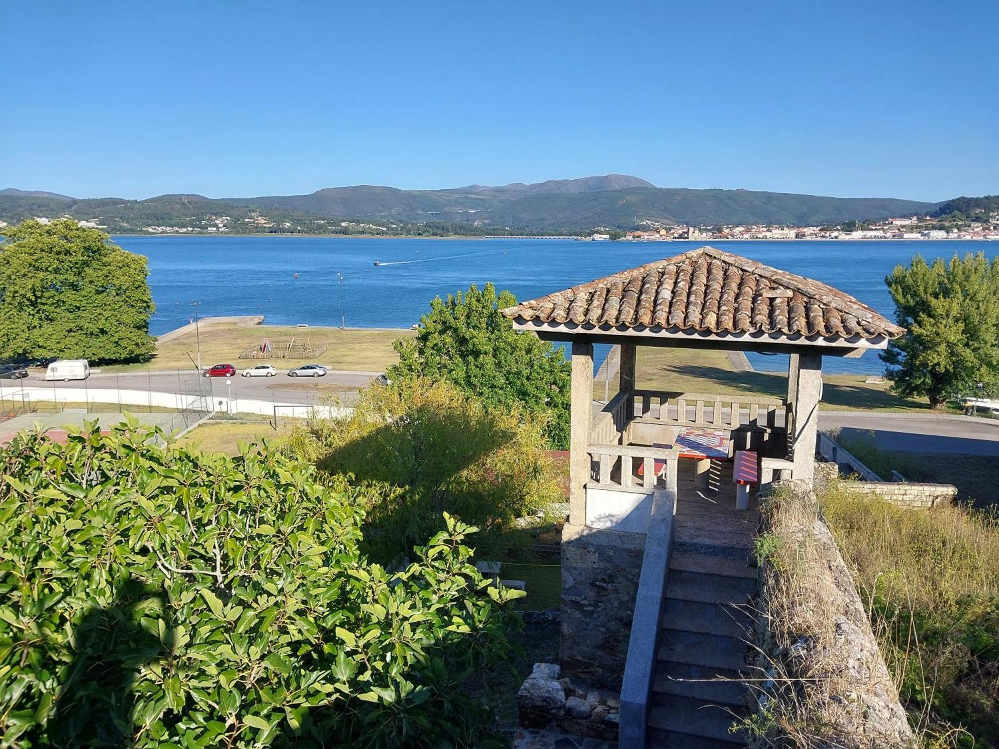 Апартаменты Apartamento Para 5 Con Vistas A Portugal А-Гуарда Экстерьер фото